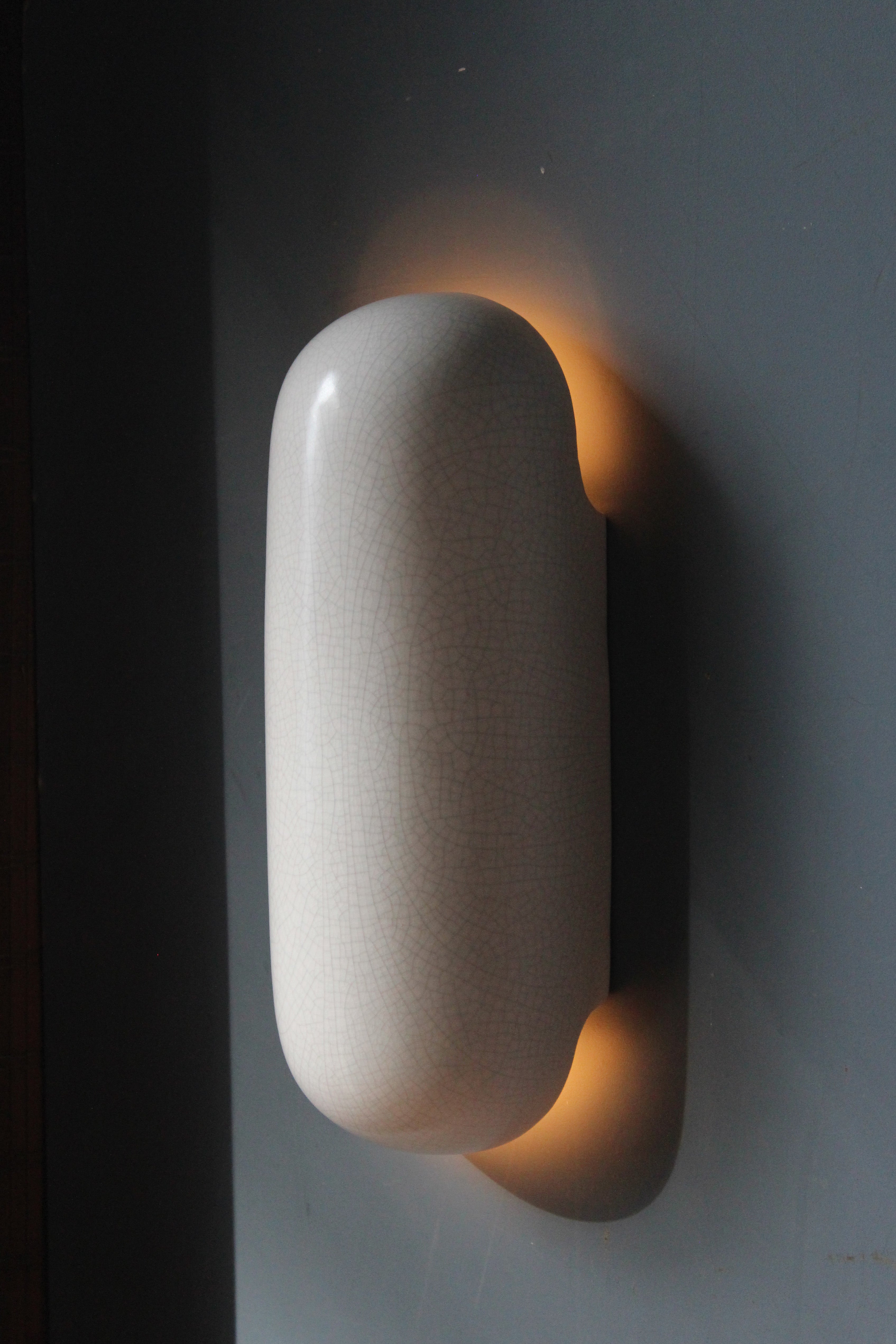 Pill Sconce 2